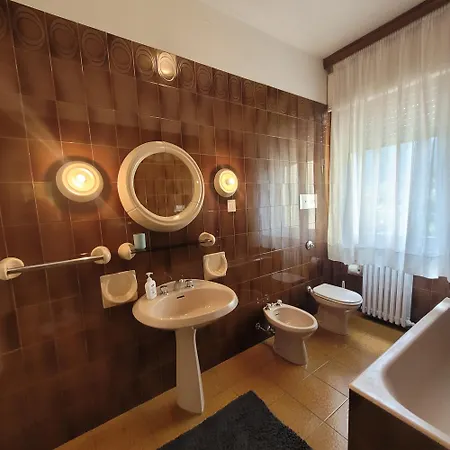 Casa Eliana Mountain Iseo Hospitality * Sovere