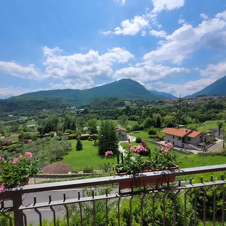 Сasa de vacaciones Casa Eliana Mountain Iseo Hospitality